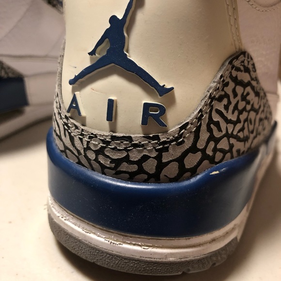 Jordan True Blue 3 - Picture 6 of 7